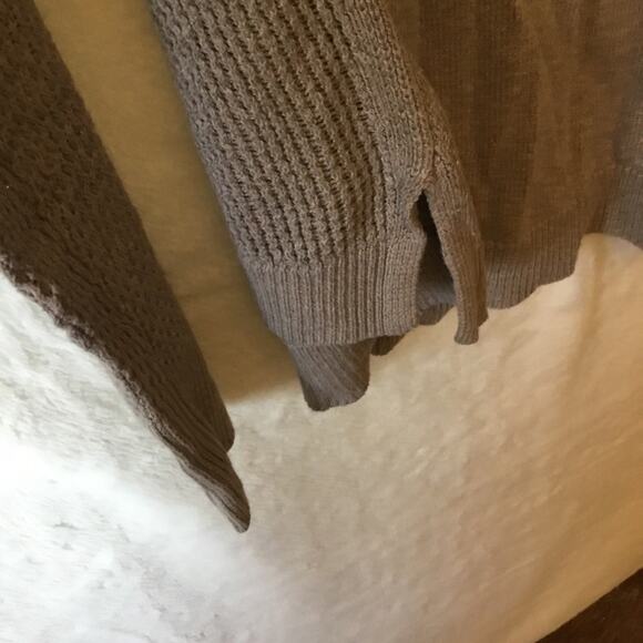 Loft Brown Hi-Low Knit Pull Over Sweater - Picture 11 of 14